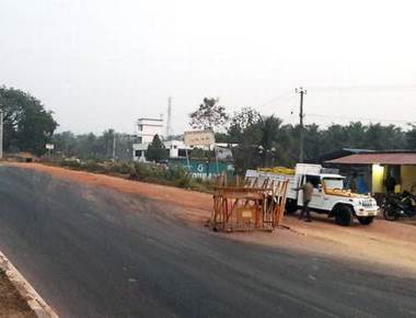 Talapady checkpoint closed
